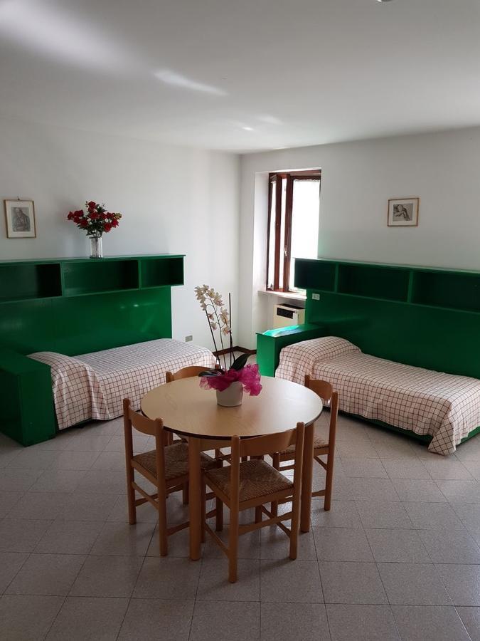 Casa Bagatta Desenzano del Garda Exterior foto