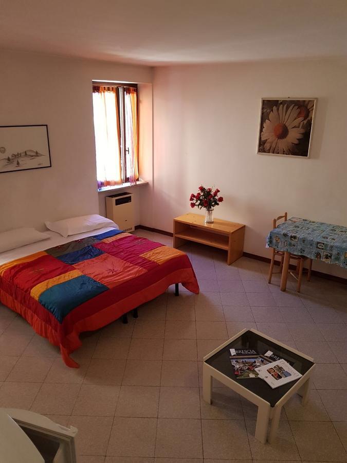 Casa Bagatta Desenzano del Garda Exterior foto